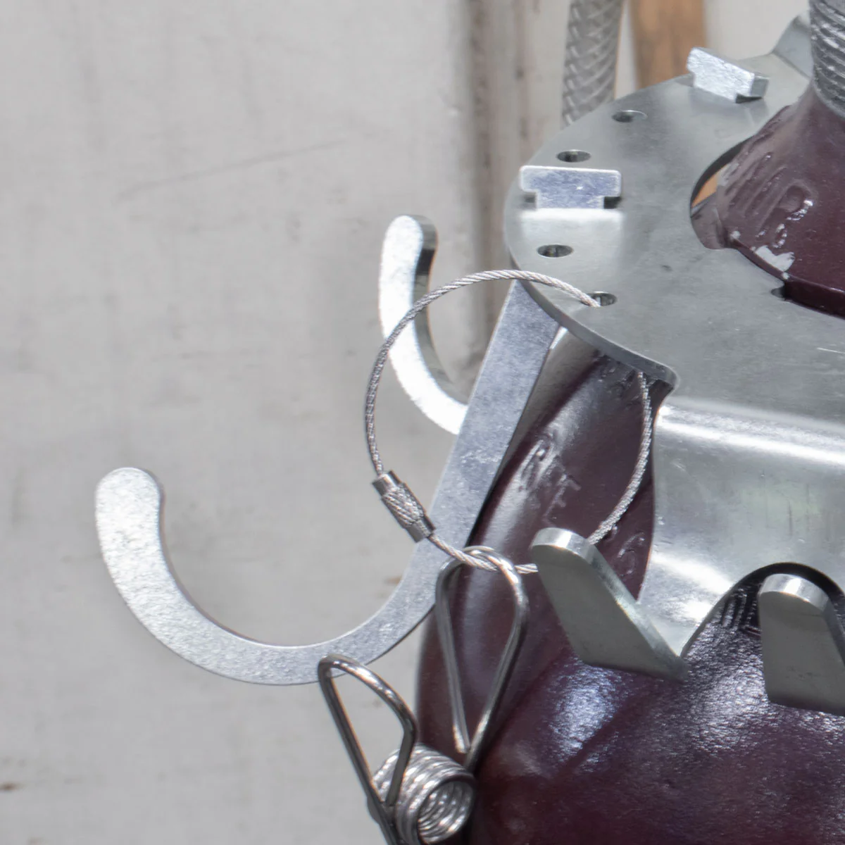 Gas Cylinder Storage with Hooks - Image 7