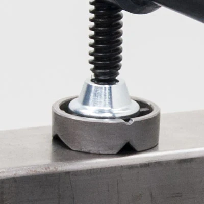 Magnetic Top V-Pads - Image 4