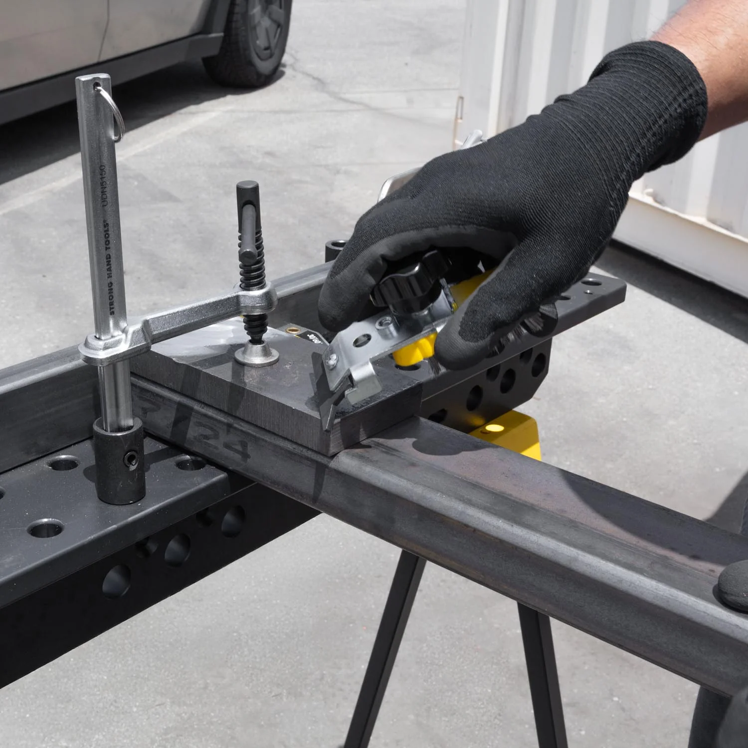 WireBrush Scraper w/Ergonomic Handle - Image 10