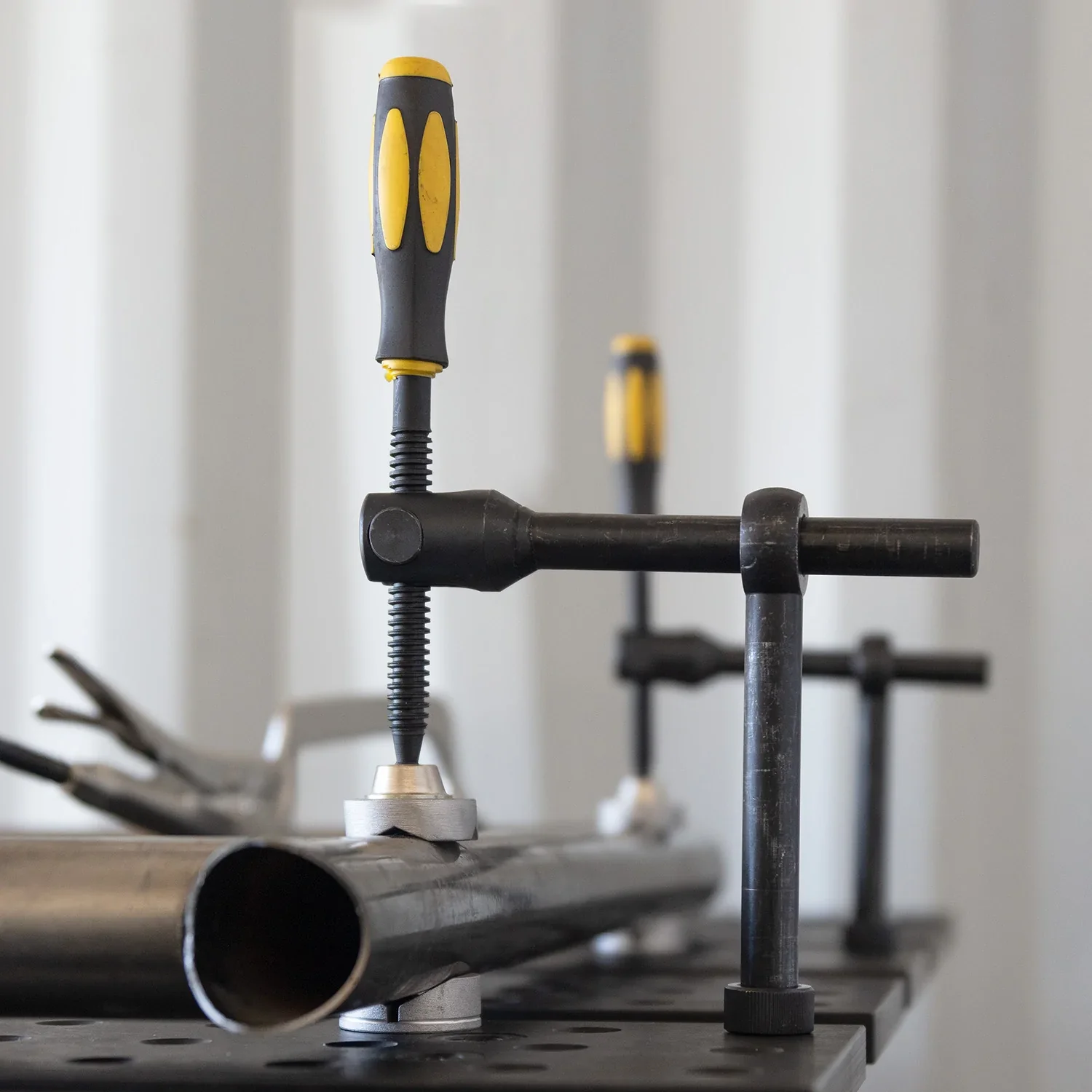 Pivoting T-Post Clamp, Fits 16 mm Holes - Image 4